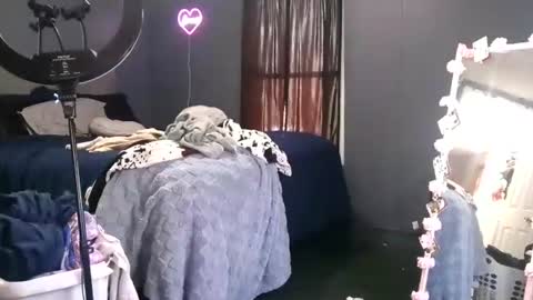 honeybabiii6969 online show from February 20, 8:42 pm