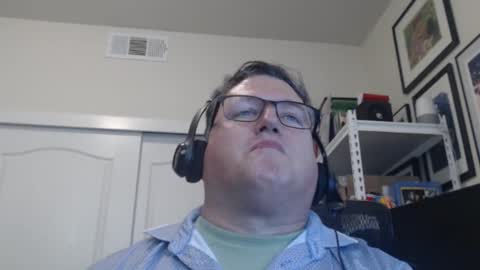 honeybunches1777 online show from March 3, 9:31 pm