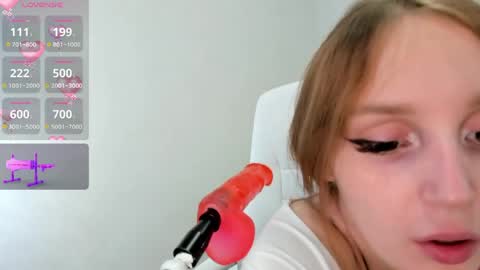 Snapshot of honeylace_ chatting on May 23, 3:16 pm Kris online show from May 23, 3:16 pm