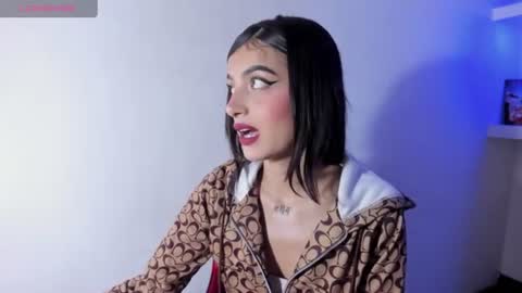 Snapshot of honeyluxe_ chatting on June 29, 7:36 pm HONEY LUXE online show from June 29, 7:36 pm