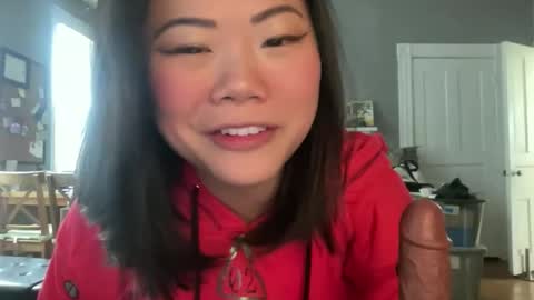 Snapshot of honeysunshineneko chatting on May 8, 3:06 pm HoneySunshineNeko online show from May 8, 3:06 pm