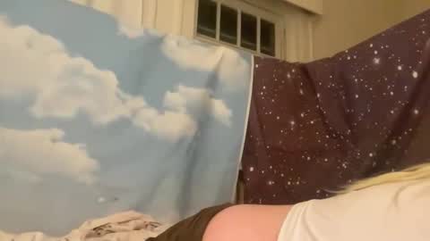 Snapshot of honeyxlimbed chatting on May 15, 5:58 am Emi Rose online show from May 15, 5:58 am
