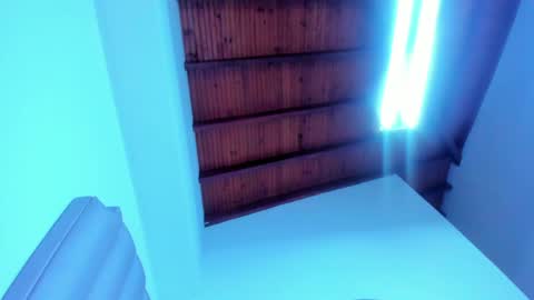 Snapshot of honnyy_23 chatting on May 16, 8:07 pm honnyy_23 online show from May 16, 8:07 pm