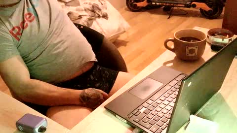 Snapshot of hoops891 chatting on October 12, 8:30 pm Hoops891 online show from October 12, 8:30 pm