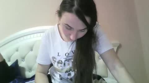 hootloove69 online show from December 17, 6:36 pm