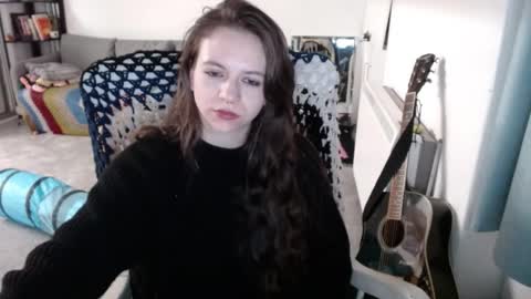 Snapshot of hope_xo chatting on February 11, 8:36 pm Hope online show from February 11, 8:36 pm