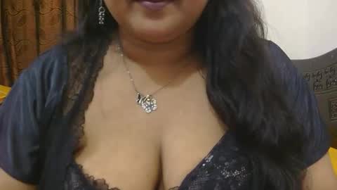 horneydesibabe online show from October 23, 6:39 pm