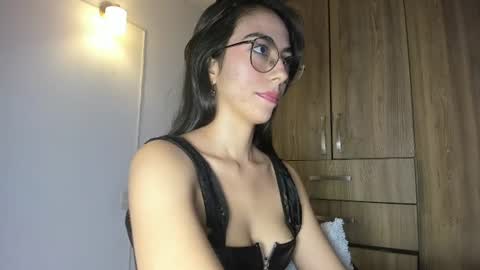 Snapshot of horny_adiction chatting on June 14, 11:18 pm horny_adiction online show from June 14, 11:18 pm