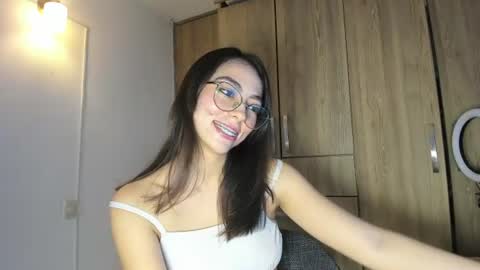 Snapshot of horny_adiction chatting on June 22, 11:02 pm horny_adiction online show from June 22, 11:02 pm