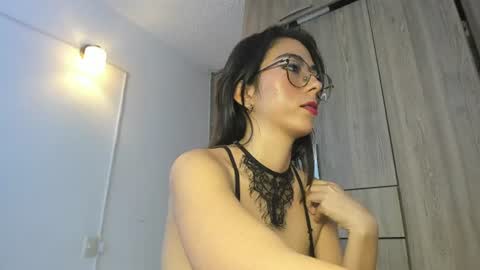 Snapshot of horny_adiction chatting on July 21, 8:33 pm horny_adiction online show from July 21, 8:33 pm