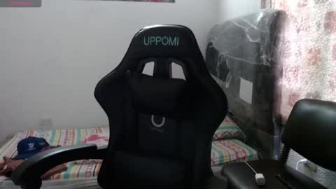 horny and daring online show from March 8, 1:37 pm