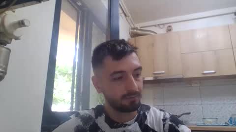 Snapshot of horny_couple9600 chatting on September 13, 12:38 pm horny_couple9600 online show from September 13, 12:38 pm