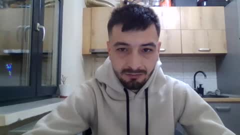 Snapshot of horny_couple9600 chatting on December 22, 3:25 am horny_couple9600 online show from December 22, 3:25 am