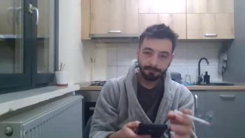 Snapshot of horny_couple9600 chatting on February 4, 2:39 am horny_couple9600 online show from February 4, 2:39 am