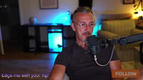 Snapshot of horny_edgucated chatting on July 24, 10:19 pm horny_edgucated online show from July 24, 10:19 pm