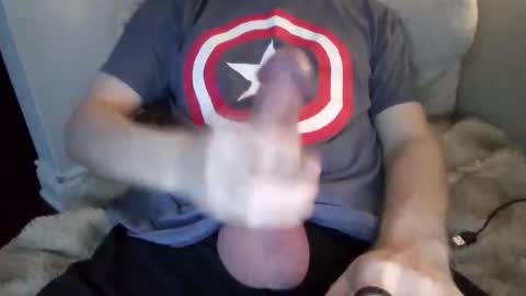 Snapshot of horny_hubby0077 chatting on May 5, 2:30 am Horny Hubby online show from May 5, 2:30 am