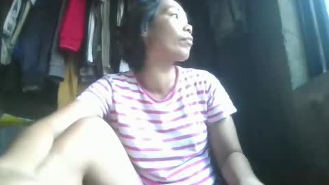 Snapshot of horny_kinkyasian chatting on December 13, 6:00 am horny_kinkyasian online show from December 13, 6:00 am