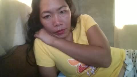 Snapshot of horny_kinkyasian chatting on March 3, 5:42 am horny_kinkyasian online show from March 3, 5:42 am