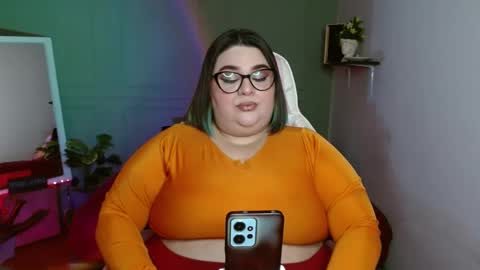 onlyTiffany I broke up with  frank 10 days ago online show from January 7, 9:07 am