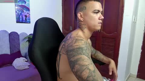 horny_show10 online show from March 27, 1:44 pm