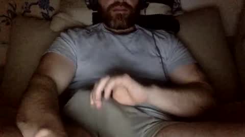 Snapshot of horny_thick_cock chatting on May 3, 1:00 am horny_thick_cock online show from May 3, 1:00 am