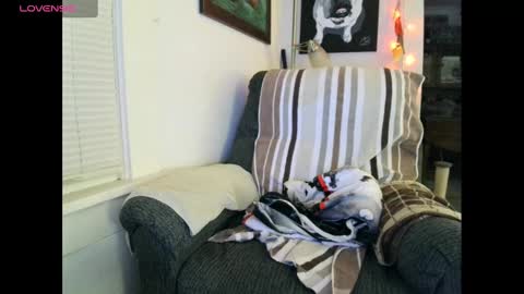 Snapshot of horny_willing_ready chatting on January 16, 12:55 am Horny Willing Ready online show from January 16, 12:55 am