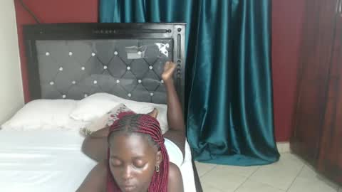 Bella online show from February 12, 5:05 pm