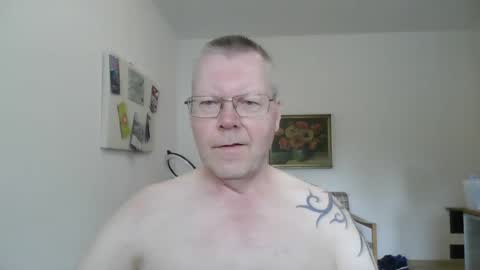 Snapshot of hornydick874303 chatting on August 1, 6:45 am Meikelmeier online show from August 1, 6:45 am