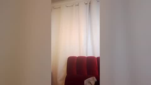 Snapshot of hornygrantie chatting on June 18, 11:47 am hornygrantie online show from June 18, 11:47 am