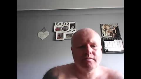 hornyguy19781978 online show from May 2, 11:59 am