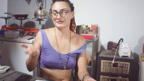 Nix  D online show from March 27, 4:40 pm