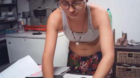 Nix  D online show from April 1, 11:55 am