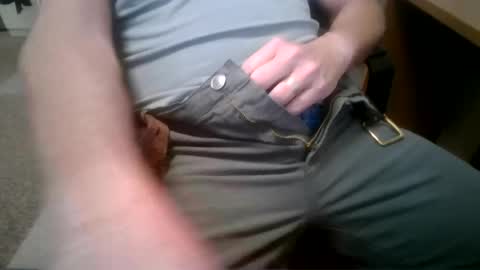 Snapshot of hornyhubby1001 chatting on June 17, 2:18 pm hornyhubby1001 online show from June 17, 2:18 pm
