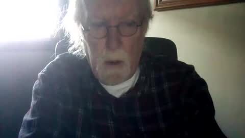 Snapshot of hornyinohio9 chatting on April 21, 12:00 pm HornyInOhio9 online show from April 21, 12:00 pm