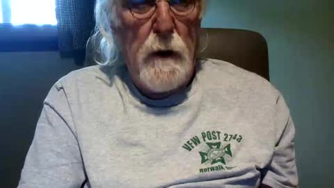Snapshot of hornyinohio9 chatting on May 19, 12:22 pm HornyInOhio9 online show from May 19, 12:22 pm