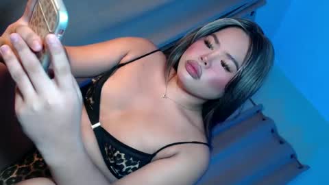 Snapshot of hornykathana chatting on June 13, 8:51 pm Just Call Me Kathrina online show from June 13, 8:51 pm