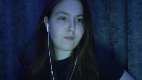 Snapshot of hornyluvv chatting on May 30, 9:12 pm Luvv online show from May 30, 9:12 pm