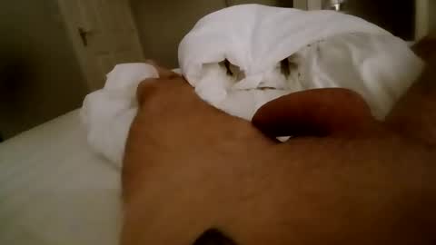 hornyneighbour85 online show from March 3, 10:37 pm