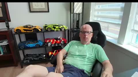 Snapshot of hornynthick70 chatting on May 31, 2:02 pm hornynthick70 online show from May 31, 2:02 pm