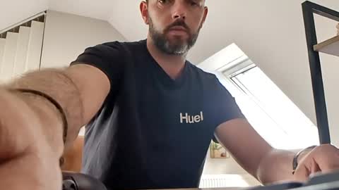 Snapshot of hornypeter1987 chatting on June 15, 8:05 am Hornypeter online show from June 15, 8:05 am