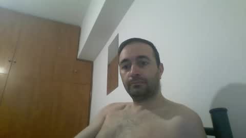 Snapshot of hornysnake69 chatting on May 14, 9:05 am hornysnake69 online show from May 14, 9:05 am