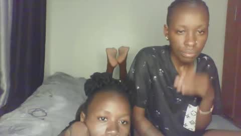 hornysouls01 online show from September 11, 3:23 pm