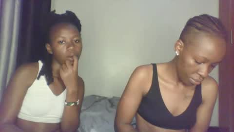 hornysouls01 online show from September 13, 3:50 am
