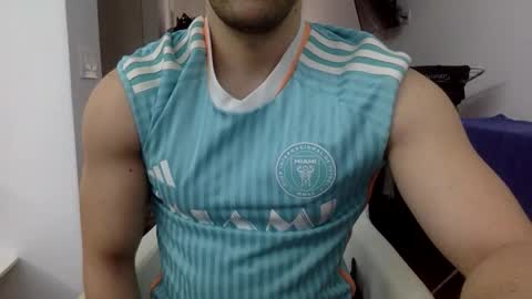 hornyspaniard93 online show from February 7, 12:53 pm