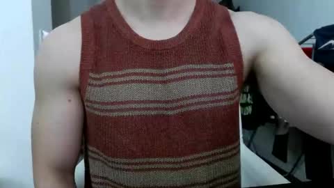 Snapshot of hornyspaniard93 chatting on May 29, 4:16 pm hornyspaniard93 online show from May 29, 4:16 pm