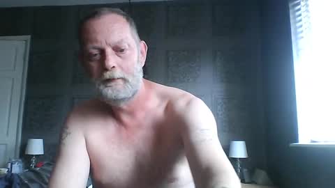 Snapshot of hornyviking1310 chatting on May 13, 4:15 pm hornyviking1310 online show from May 13, 4:15 pm