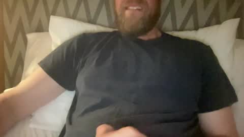 Snapshot of hornywill27 chatting on July 16, 10:27 pm hornywill27 online show from July 16, 10:27 pm