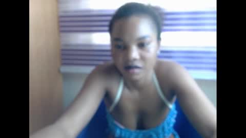 Snapshot of hornyxbum chatting on December 8, 7:58 am hornyxbum online show from December 8, 7:58 am