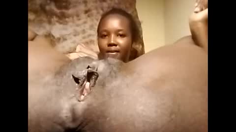 Snapshot of hornyy_cutie chatting on January 11, 11:02 pm Its Cora online show from January 11, 11:02 pm