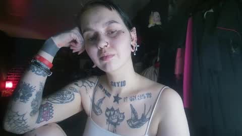 Snapshot of horror_circus chatting on January 9, 3:26 am Messalina Horror online show from January 9, 3:26 am